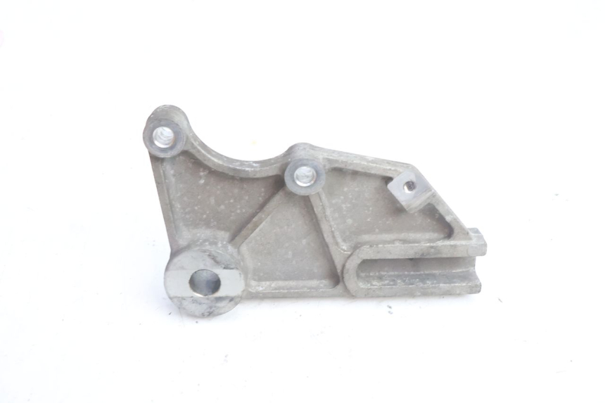 photo de SOPORTE PINZA TRASERO DAELIM VJ ROADWIN 125 (2004 - 2007) - Detalle de la pieza
