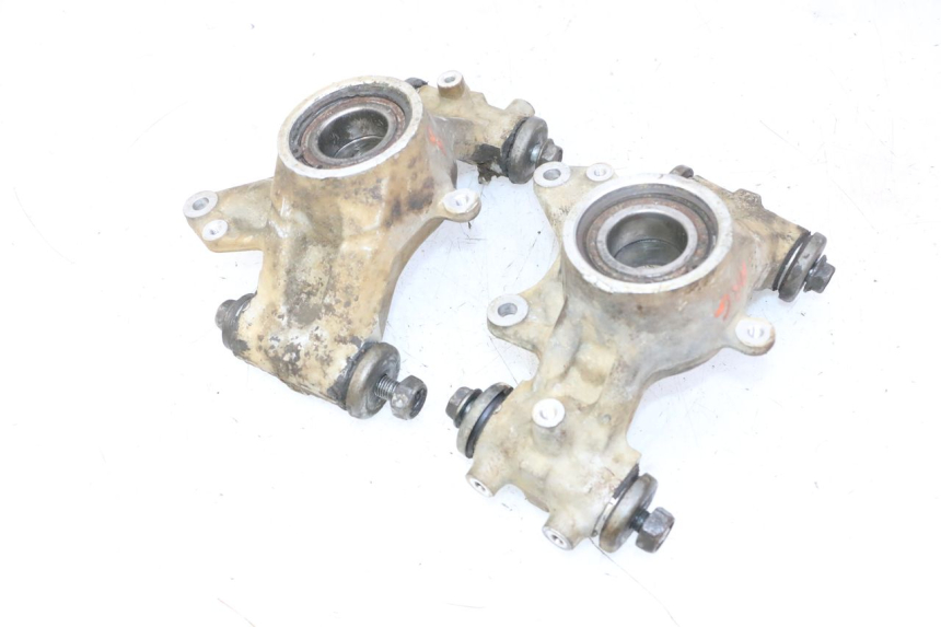 photo de SOPORTE PINZA TRASERO YAMAHA YFM GRIZZLY 550 (2008 - 2015) - Detalles de los puntos de fijación