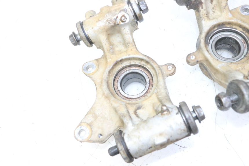 photo de SOPORTE PINZA TRASERO YAMAHA YFM GRIZZLY 550 (2008 - 2015) - Marcados y referencias originales