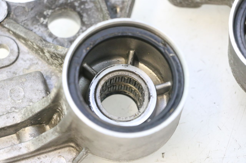 photo de SOPORTE PINZA DELANTERO PIAGGIO MP3 HPE 530 (2022 - 2026) - Recambio usado revisado