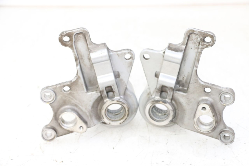 photo de SOPORTE PINZA DELANTERO PIAGGIO MP3 LT 300 (2010 - 2016) - Zoom estado de uso