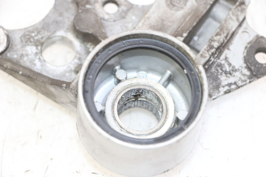 photo de SOPORTE PINZA DELANTERO PIAGGIO MP3 LT 300 (2010 - 2016) - Estado de la superficie y material