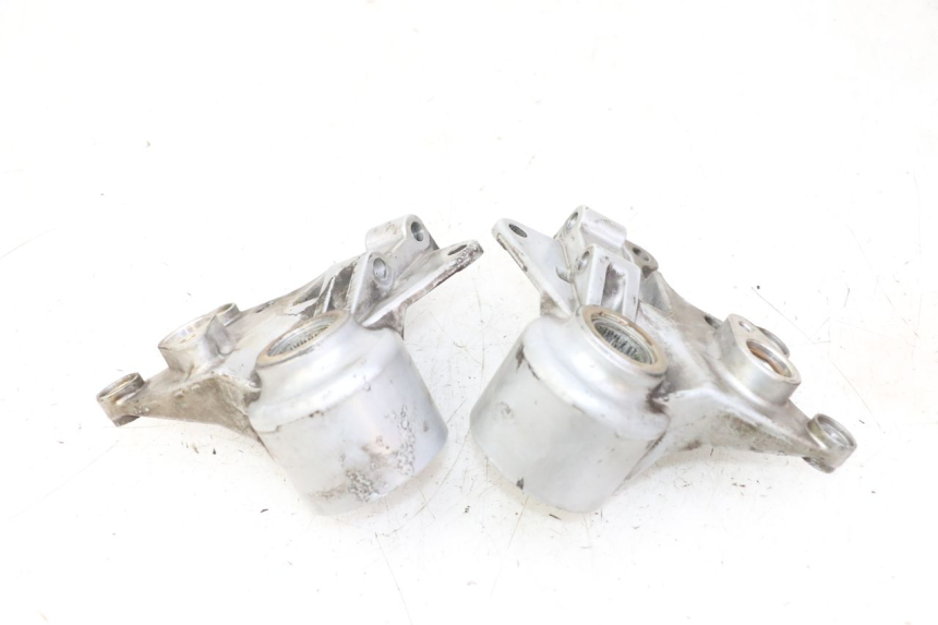 photo de SOPORTE PINZA DELANTERO PIAGGIO MP3 500 (2011 - 2015) - Primer plano técnico