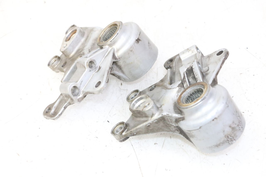 photo de SOPORTE PINZA DELANTERO PIAGGIO MP3 500 (2011 - 2015) - Vista general del producto