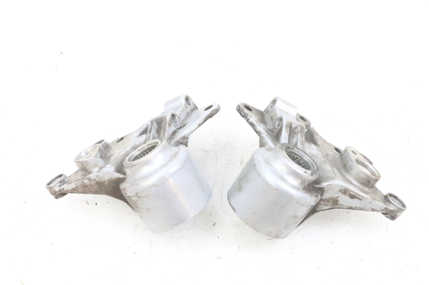 photo de SOPORTE PINZA DELANTERO PIAGGIO MP3 125 (2006 - 2014) - Detalle de la pieza