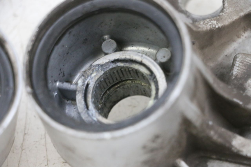 photo de SOPORTE PINZA DELANTERO PIAGGIO MP3 125 (2006 - 2014) - Estado de la superficie y material