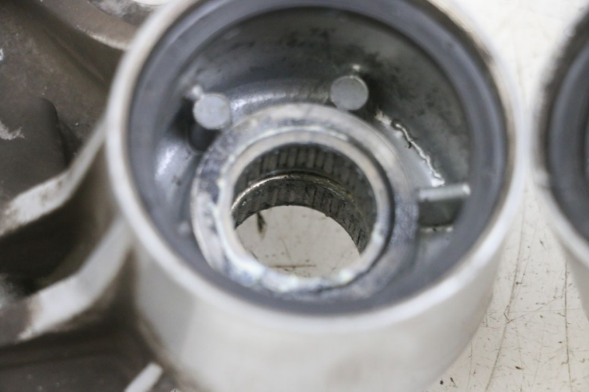 photo de SOPORTE PINZA DELANTERO PIAGGIO MP3 125 (2006 - 2014) - Recambio usado revisado