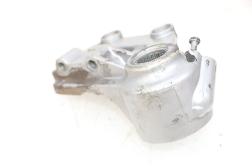 photo de SOPORTE PINZA DELANTERO PIAGGIO VESPA GTS SUPER IE 125 (2009 - 2016) - Detalle de la pieza