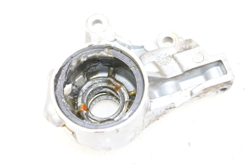 photo de SOPORTE PINZA DELANTERO PIAGGIO VESPA LX 125 (2005 - 2010) - Primer plano técnico