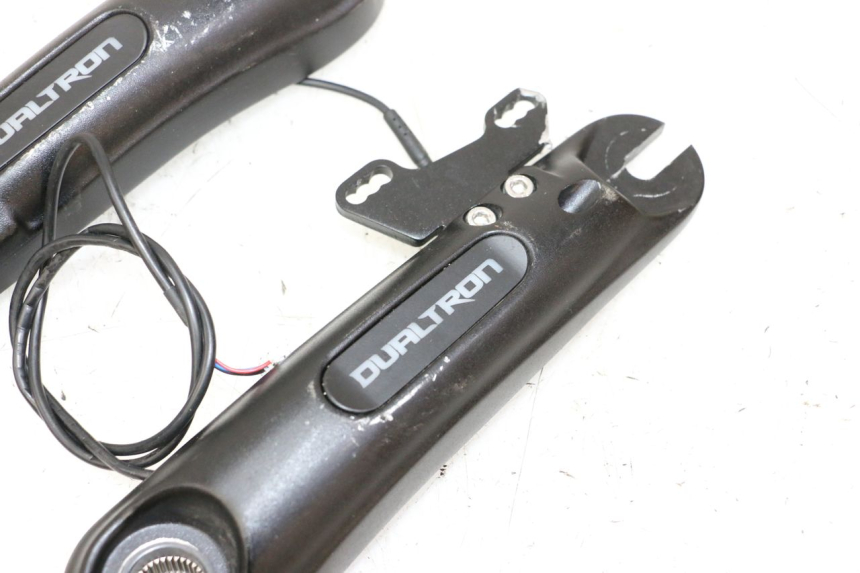 photo de SOPORTE DE PINZA DE FRENOS DELANTERA DUALTRON VICTOR LIMITED 1 - Recambio usado revisado