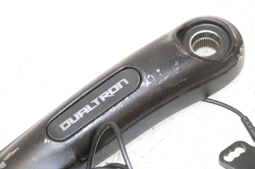 photo de SOPORTE DE PINZA DE FRENOS DELANTERA DUALTRON VICTOR LIMITED 1 - Marcados y referencias originales