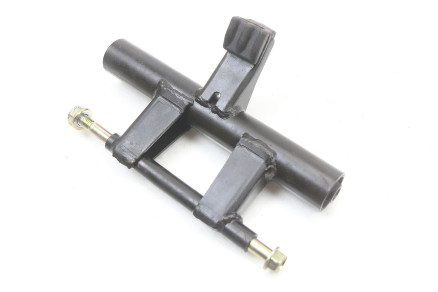 photo de SOPORTE MOTOR DAELIM A-FOUR 2T 50 (2005 - 2012) - Detalle de la pieza