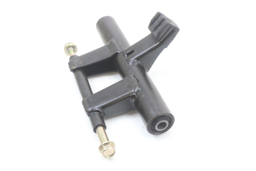 photo de SOPORTE MOTOR DAELIM A-FOUR 2T 50 (2005 - 2012) - Detalles de los puntos de fijación