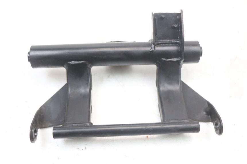 photo de SOPORTE MOTOR SUZUKI ADDRESS 110 (2015 - 2020) - Detalles de los puntos de fijación