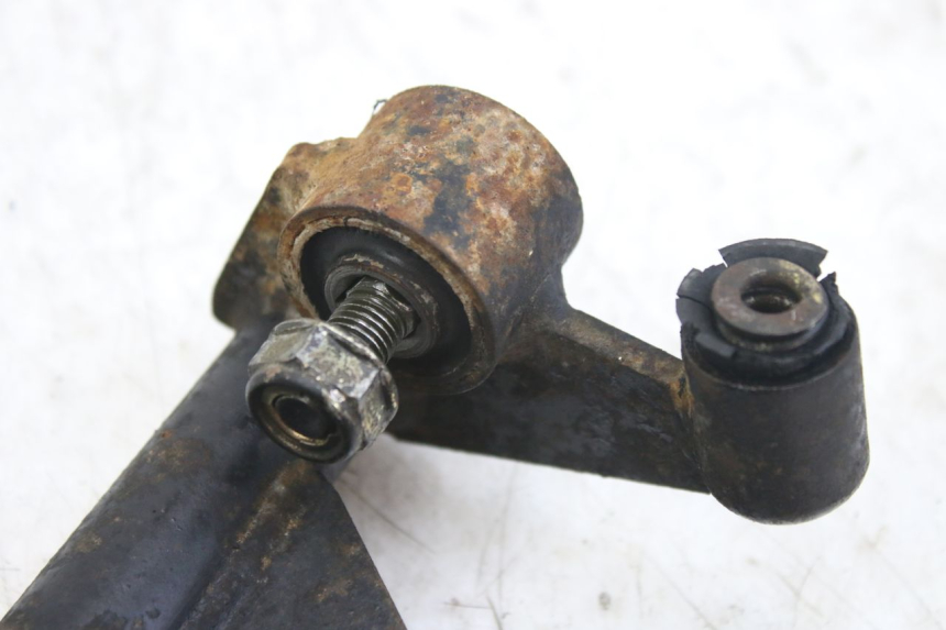 photo de SOPORTE DEL MOTOR KYMCO AGILITY 4T 50 (2005 - 2018) - Detalle de la pieza