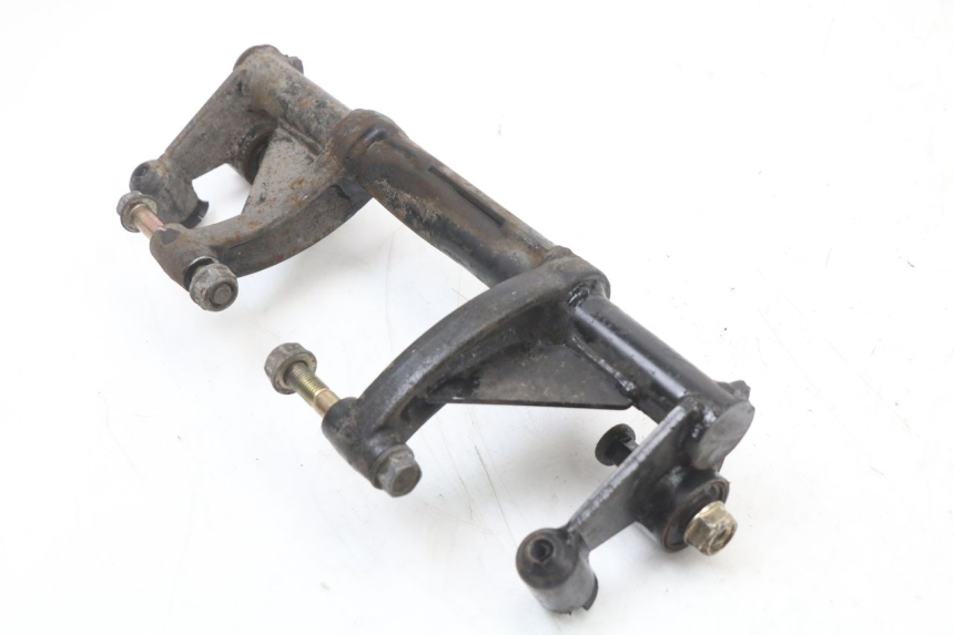 photo de SOPORTE MOTOR KYMCO AGILITY CARRY 50 (2011 - 2020) - Detalle de la pieza