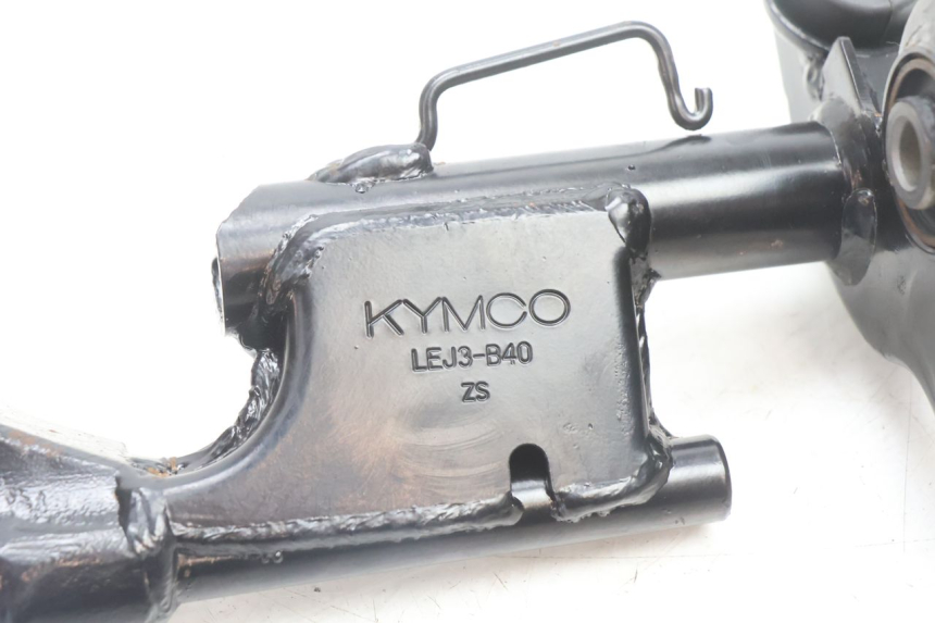 photo de SOPORTE MOTOR KYMCO AGILITY CITY 16P 125 (2015 - 2024) - Estado de la superficie y material