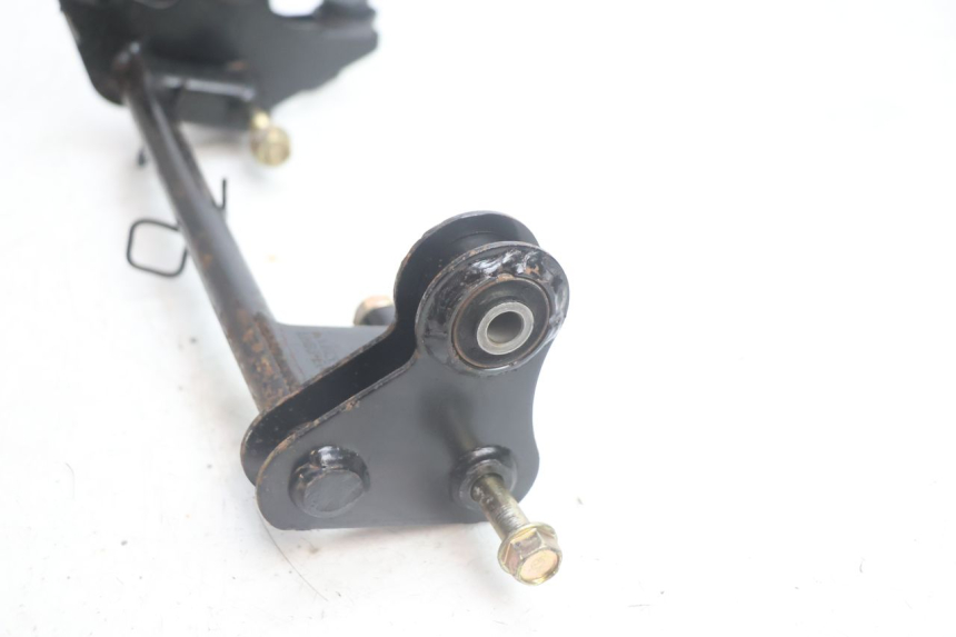 photo de SOPORTE DEL MOTOR KYMCO AGILITY CITY 2T 50 (2008 - 2016) - Recambio usado revisado