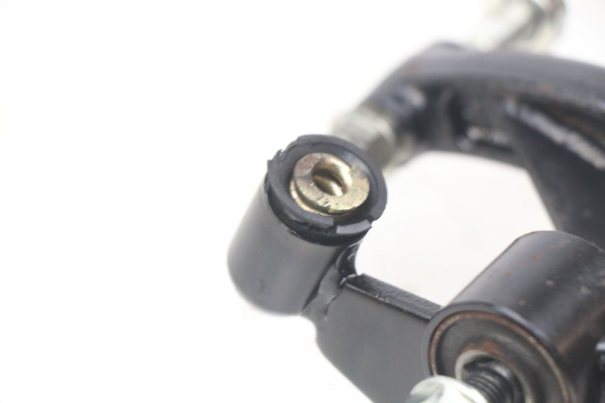 photo de SOPORTE DEL MOTOR KYMCO AGILITY DELIVERY 4T 50 (2018 - 2023) - Zoom estado de uso