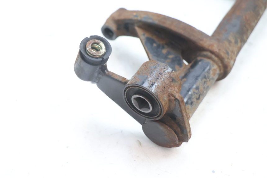 photo de SOPORTE MOTOR KYMCO AGILITY PREMIUM 50 (2007 - 2010) - Primer plano técnico