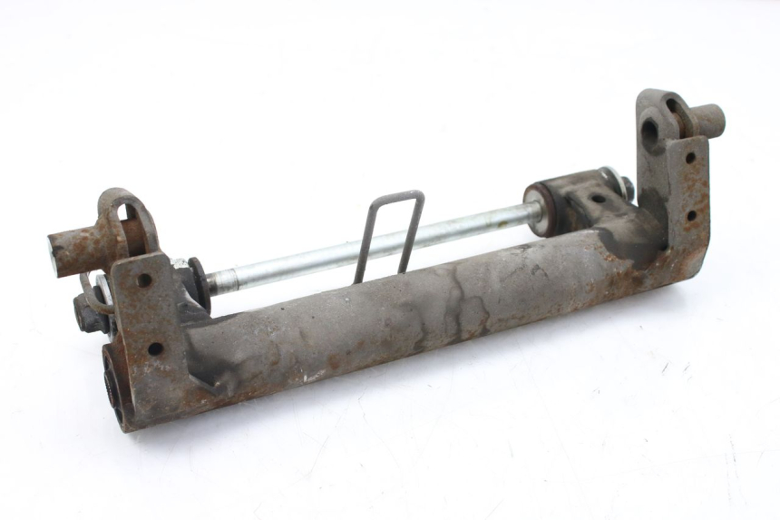 photo de SOPORTE DEL MOTOR SUZUKI AN BURGMAN 400 (2006 - 2010) - Primer plano técnico