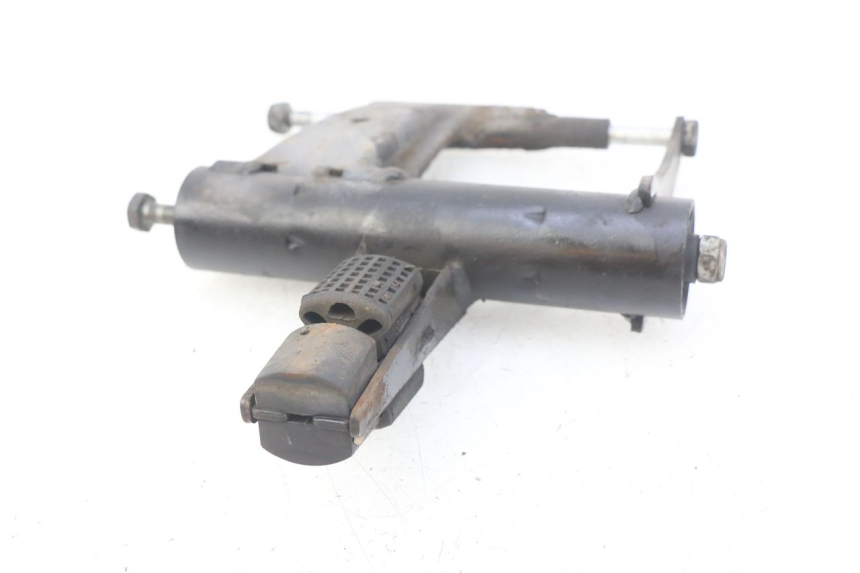 photo de SOPORTE DEL MOTOR DERBI BOULEVARD 50 (2009 - 2006) - Vista principal