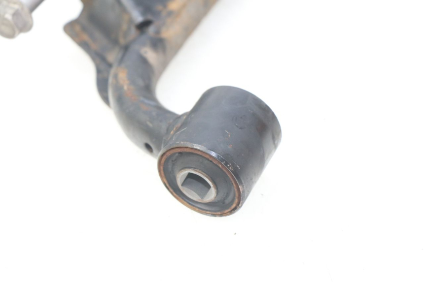 photo de SOPORTE DEL MOTOR YAMAHA BW'S BWS 125 (2010 - 2013) - Zoom estado de uso