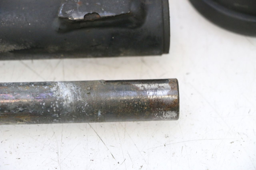 photo de SOPORTE DEL MOTOR BMW C1 125 (2000 - 2003) - Primer plano de alta resolución