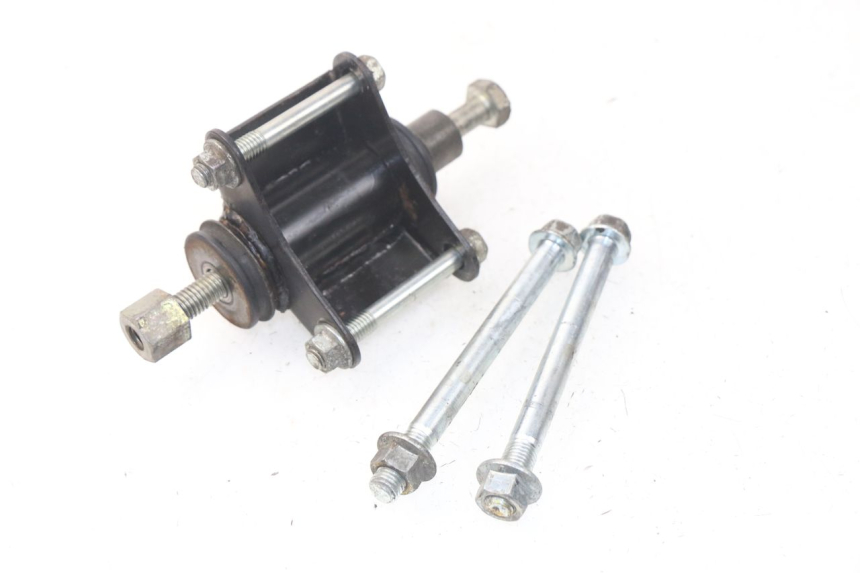 photo de SOPORTE DEL MOTOR HONDA CA REBEL 125 (1995 - 2001) - Detalle de la pieza