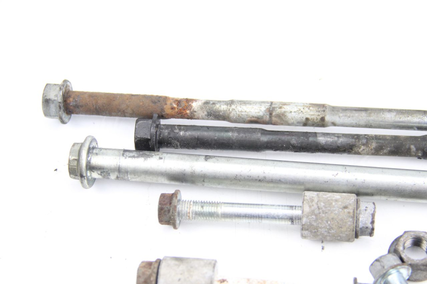 photo de SOPORTE MOTOR HONDA CBR F SC21 1000 (1986 - 1992) - Estado de la superficie y material