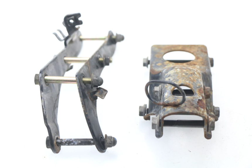 photo de SOPORTE MOTOR HONDA CG 125 (1996 - 1998) - Primer plano técnico