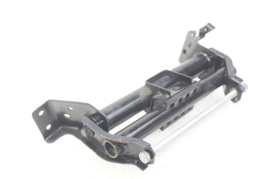 photo de SOPORTE DEL MOTOR PEUGEOT CITYSTAR 2T 50 (2018 - 2021) - Otra perspectiva