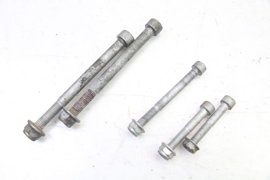 photo de SOPORTE MOTOR APRILIA CLASSIC 125 (1995 - 2001) - Primer plano técnico