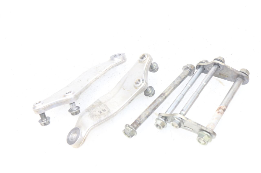 photo de SOPORTE DEL MOTOR HONDA CRF 250 (2013 - 2016) - Detalle de la pieza