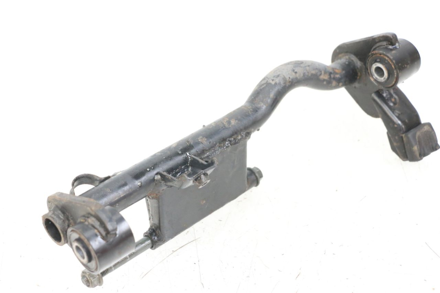 photo de SOPORTE DEL MOTOR SYM CROX 4T 50 (2016 - 2023) - Detalle de la pieza