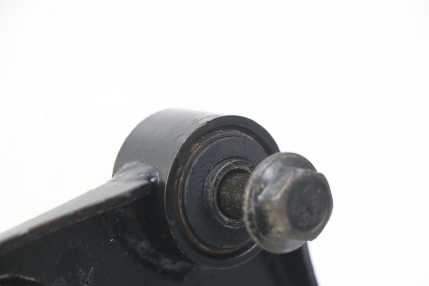 photo de SOPORTE DEL MOTOR PEUGEOT DJANGO 2T 50 (2014 - 2019) - Zoom estado de uso