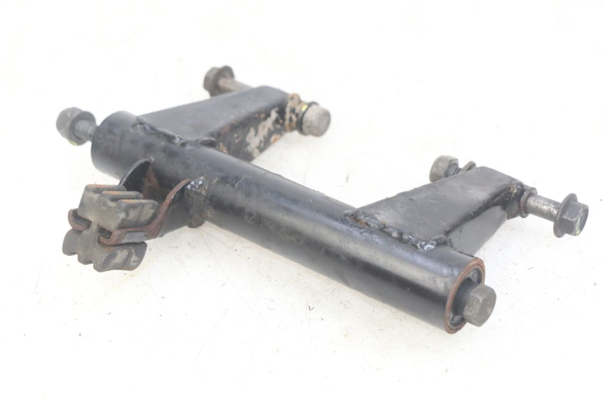 photo de SOPORTE DEL MOTOR PEUGEOT DJANGO 4T 50 (2014 - 2019) - Otra perspectiva