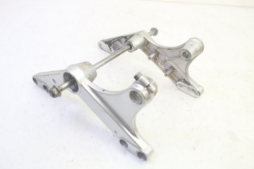 photo de SOPORTE MOTOR SUZUKI DL V STROM 1000 (2002 - 2007) - Detalle de la pieza