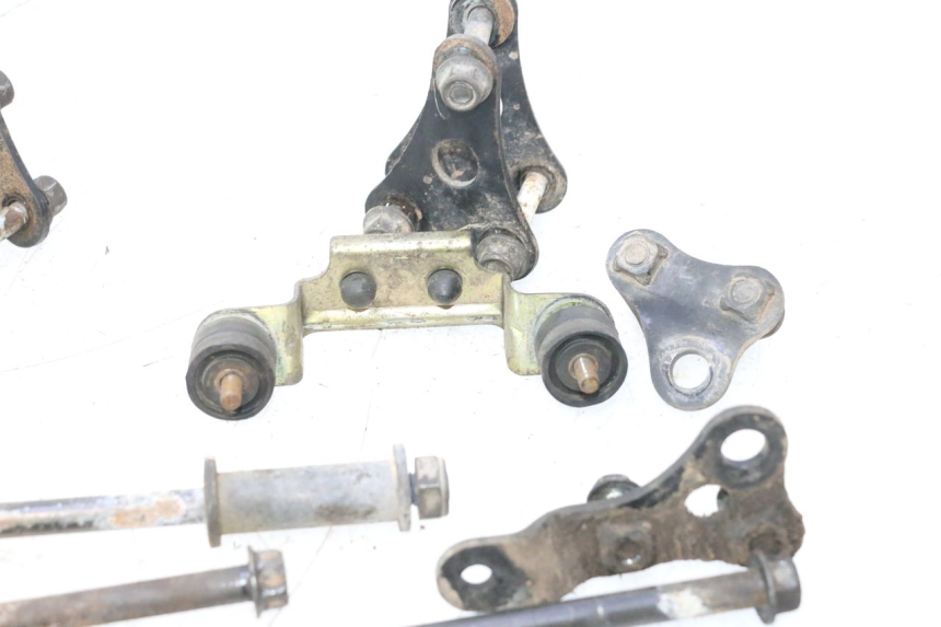 photo de SOPORTE MOTOR SUZUKI DR S 600 (1985 - 1989) - Detalle de la pieza