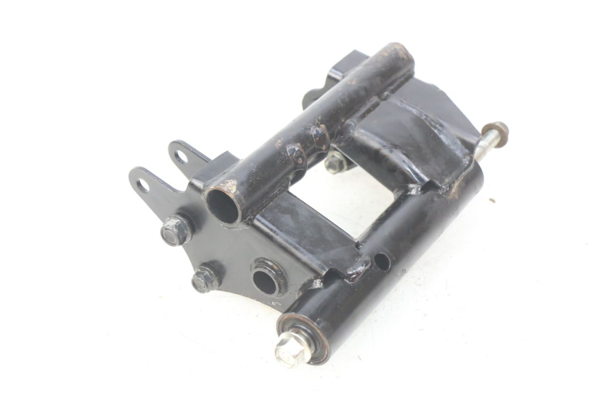 photo de SOPORTE DEL MOTOR YAMAHA D'ELIGHT DELIGHT 115 (2013 - 2017) - Zoom estado de uso