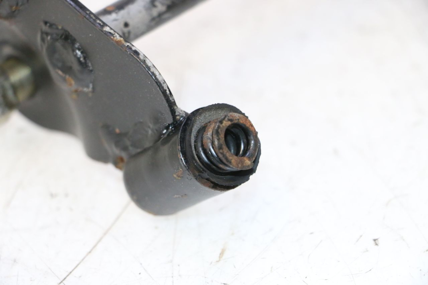 photo de SOPORTE MOTOR KEEWAY F-ACT NAKED 50 (2009 - 2014) - Detalles de los puntos de fijación
