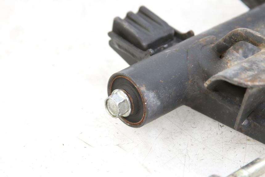 photo de SOPORTE DEL MOTOR HONDA FORZA 125 (2015 - 2016) - Zoom estado de uso