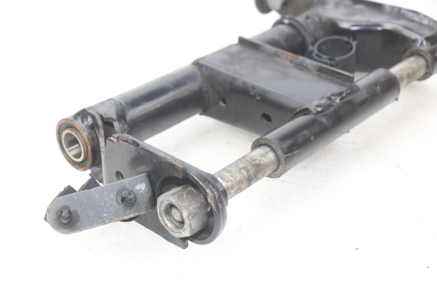 photo de SOPORTE DEL MOTOR PEUGEOT GEOPOLIS 400 (2007 - 2013) - Zoom estado de uso