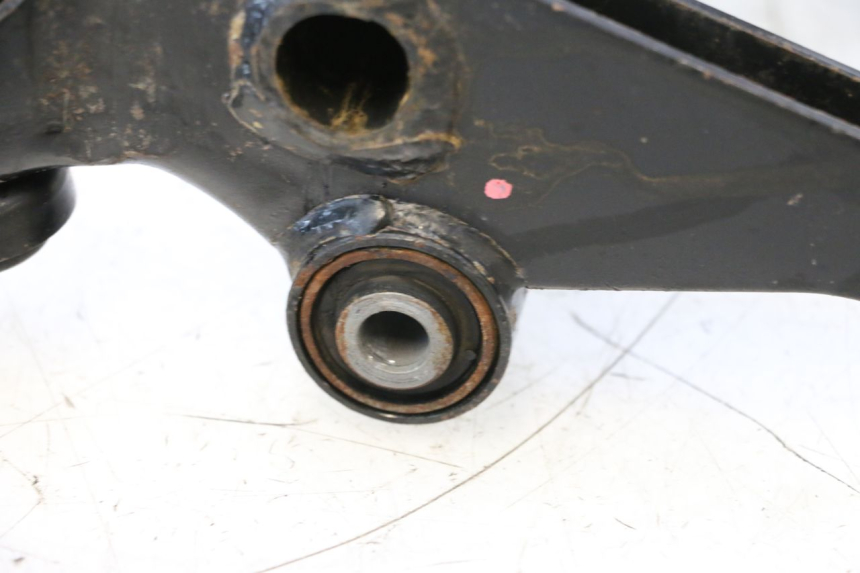 photo de SOPORTE MOTOR SYM GTS EVO 125 (2009 - 2013) - Zoom estado de uso