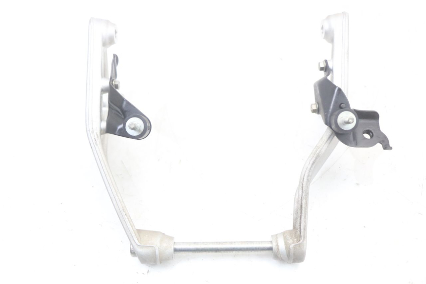 photo de SOPORTE MOTOR HUSQVARNA SVARTPILEN 401 (2018 - 2023) - Detalles de los puntos de fijación