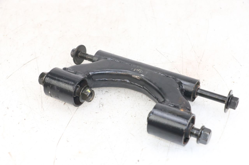 photo de SOPORTE MOTOR HYTRACK HY S 4X4 410 (2013 - 2016) - Detalle de la pieza