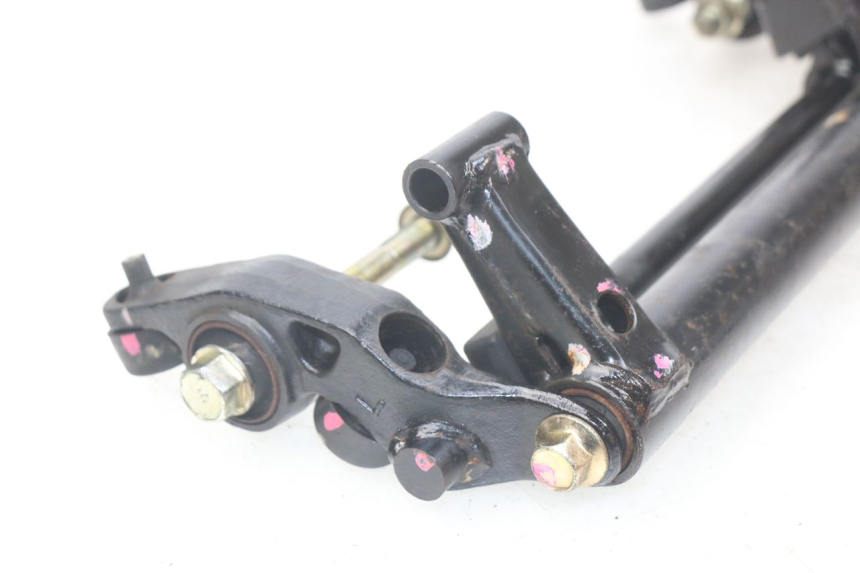 photo de SOPORTE DEL MOTOR SYM JET EURO X 2T 50 (2003 - 2007) - Primer plano técnico