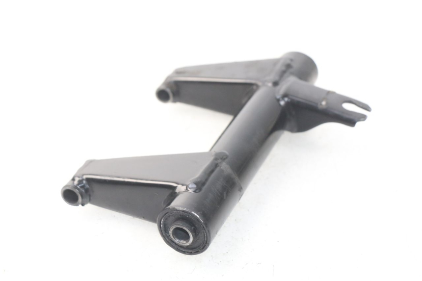 photo de SOPORTE DEL MOTOR PEUGEOT KISBEE 4T 50 (2018 - 2022) - Zoom estado de uso