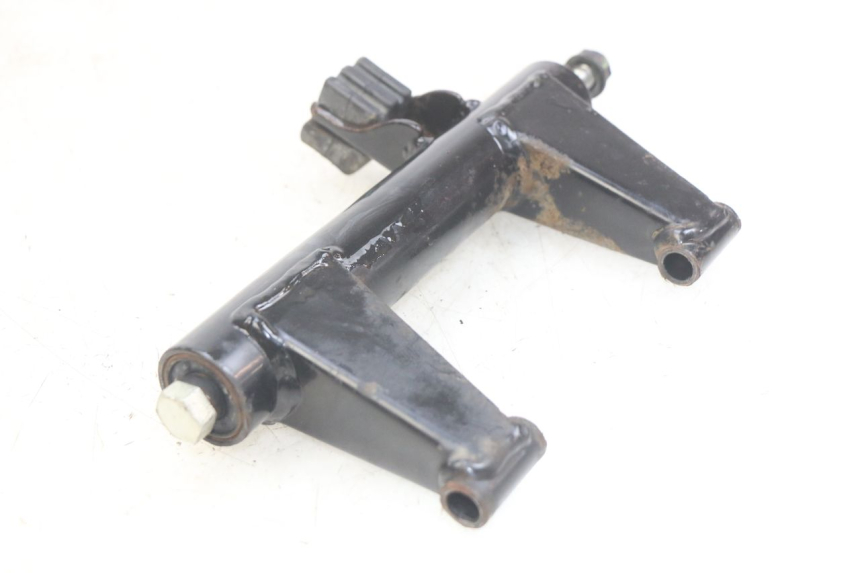 photo de SOPORTE DEL MOTOR PEUGEOT KISBEE 4T 50 (2018 - 2022) - Detalle de la pieza