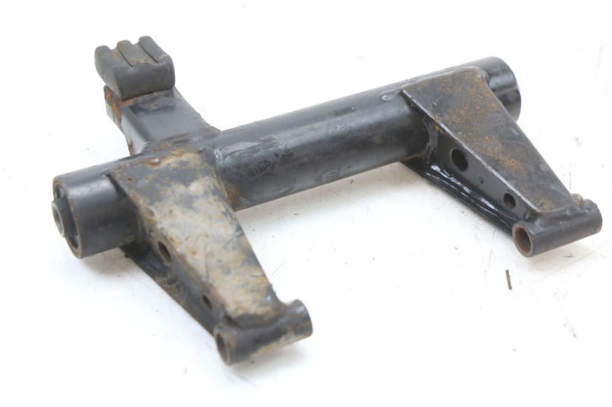 photo de SOPORTE DEL MOTOR PEUGEOT KISBEE 4T 50 (2010 - 2017) - Detalle de la pieza